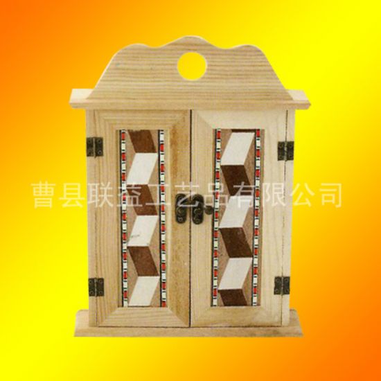 点击查看详细信息<br>标题：钥匙柜LY-3001 阅读次数：2121